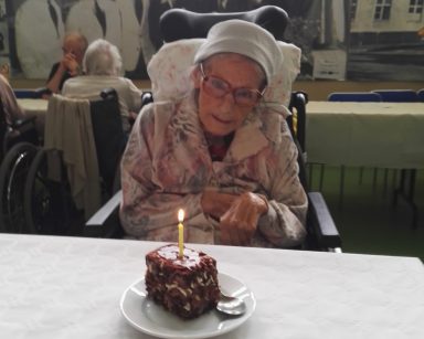 impreza urodzinowa Jubilatów z Domu Pomocy Społecznej i Dziennego Domu Pobytu urodzonych w maju